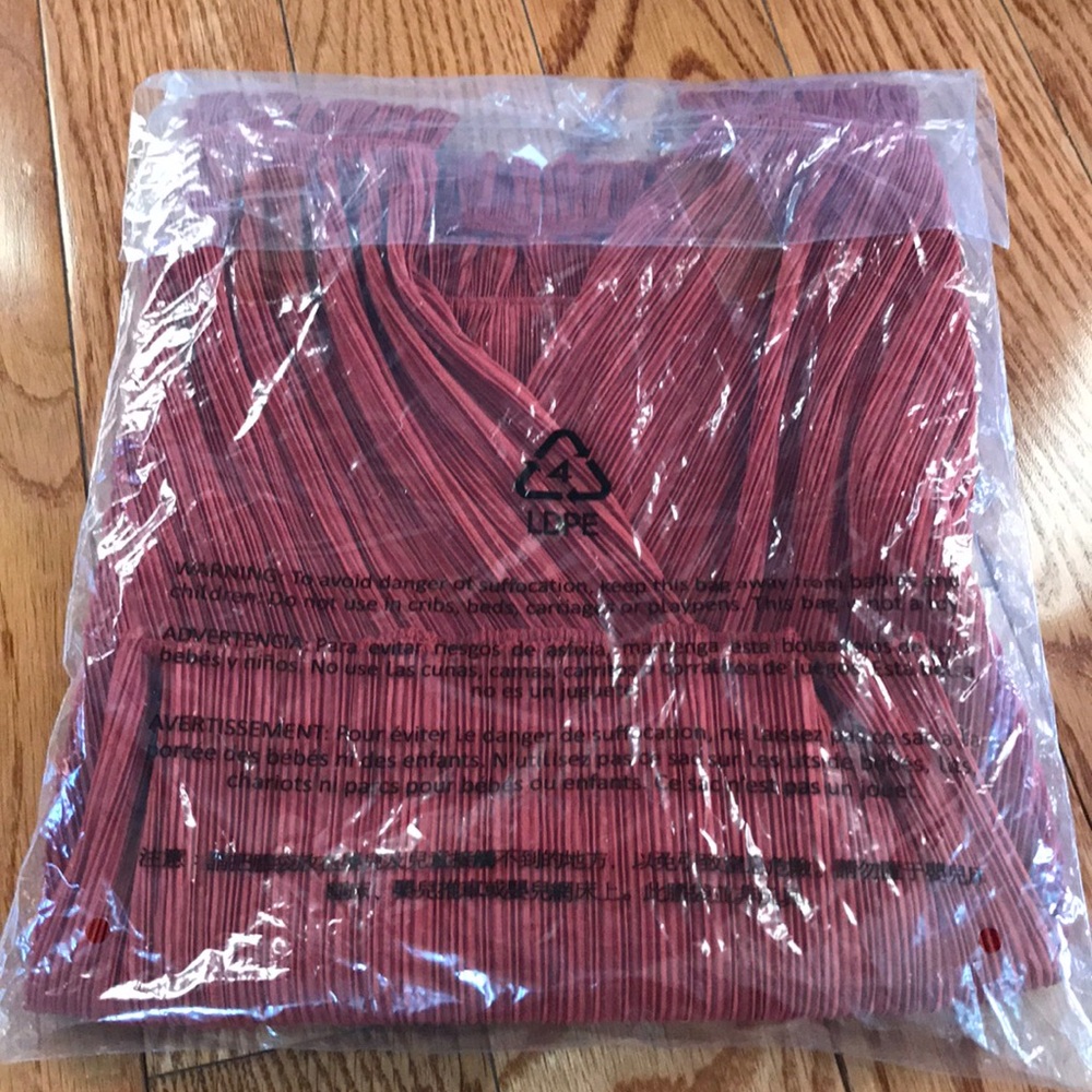 NWT Madewell Nicole Pleated Ruffle Tank Rust - Picture 4 of 5